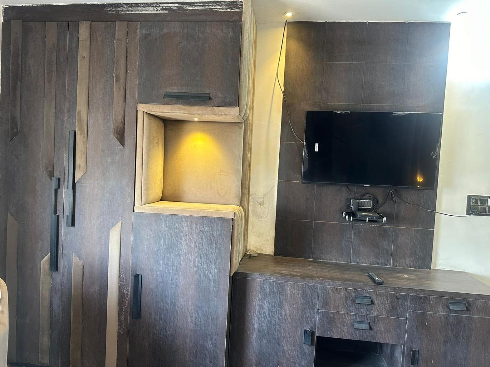 Hotel Kritika Greater Noida Extérieur photo